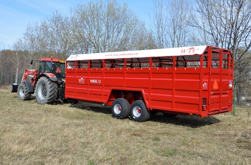 Traktorový přepravník zvířat PARDÁL 7,5 KLEK